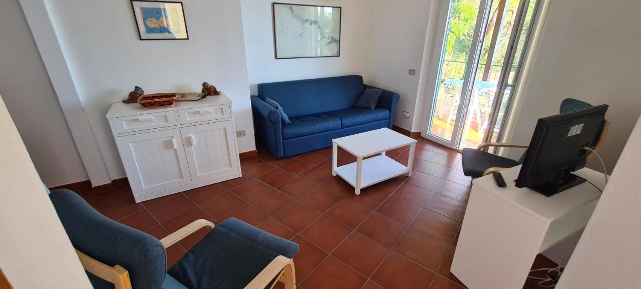 Villa Le Sprizze A Bordo Del Mare - Goelba 马西亚娜马里纳 外观 照片