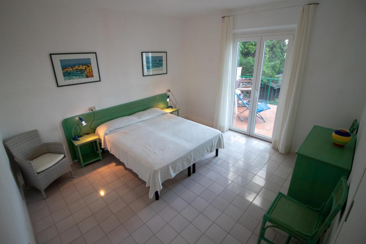 Villa Le Sprizze A Bordo Del Mare - Goelba 马西亚娜马里纳 外观 照片
